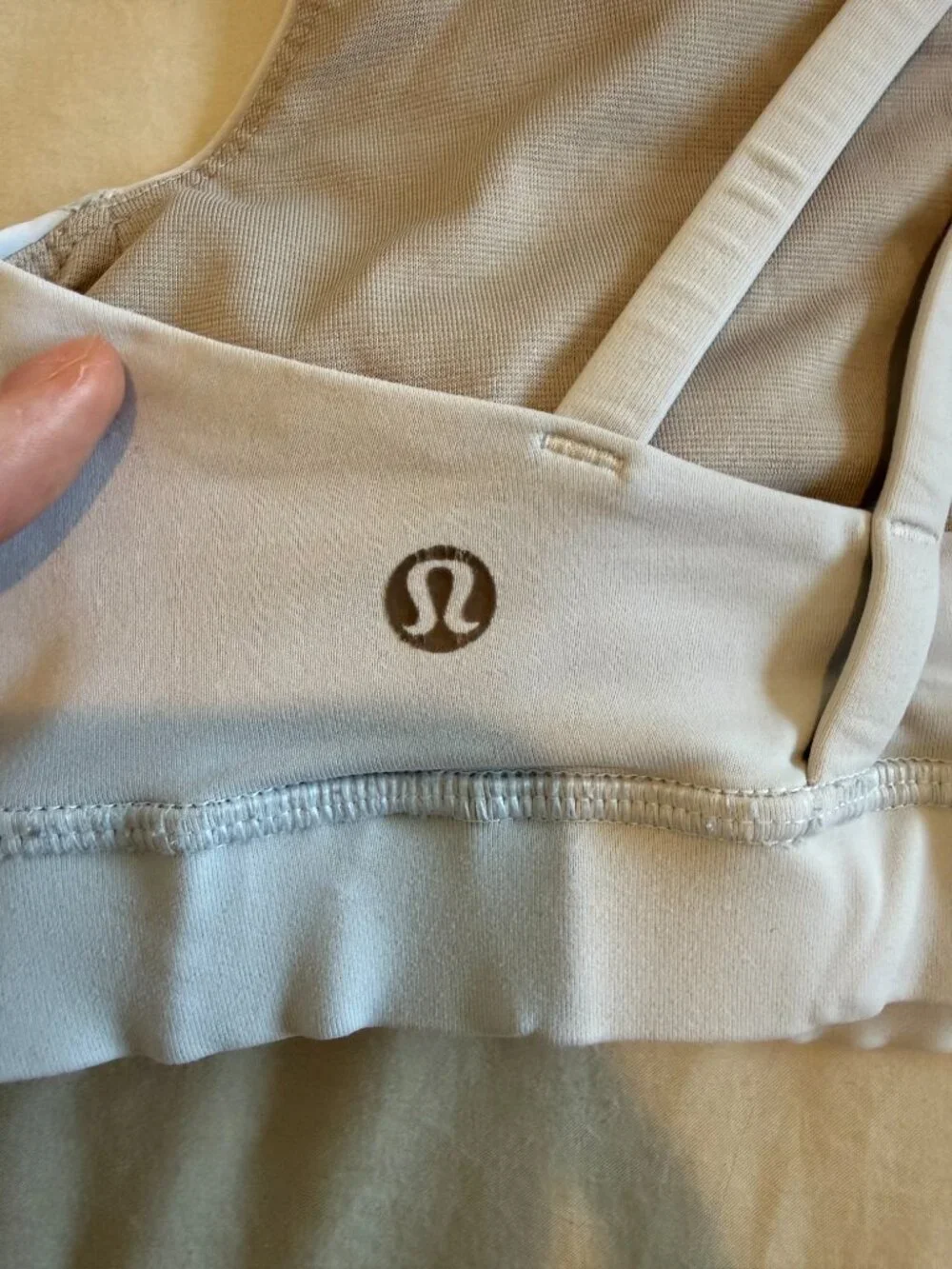 Lululemon Energy Sports Bra - Picture 3 of 4